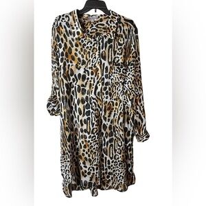 Jessica London Women’s Animal Print Long Sheer Button Down